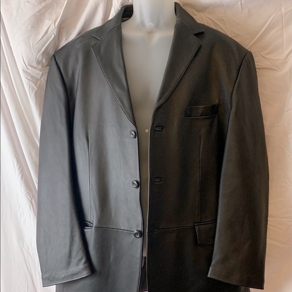 Men’s Large Lambskin Black Leather Jacket